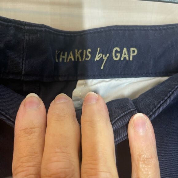 Khaki by Gap broken in straight navy pants, size 18 - Picture 5 of 14